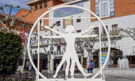 La Plaza Mayor de Torrejón acoge una exposición interactiva sobre Leonardo da Vinci