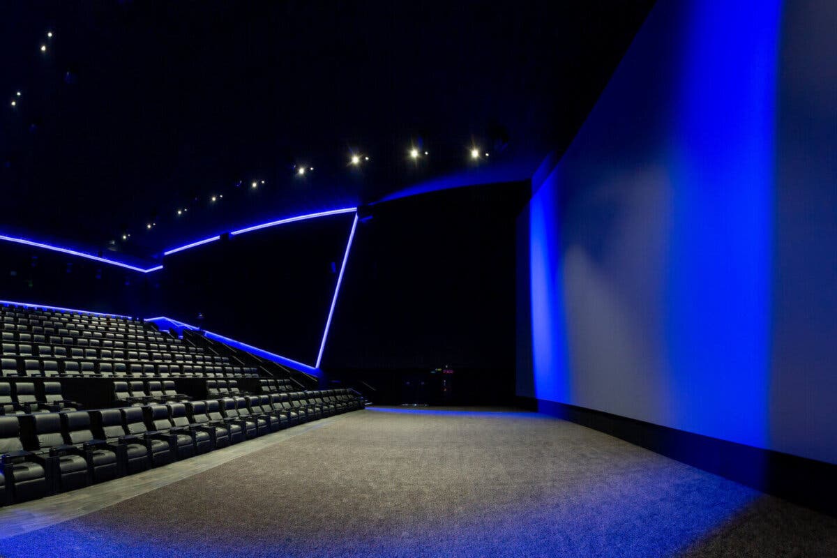 Cinesa LUXE Oasiz, el cine más avanzado de España está en Torrejón de Ardoz