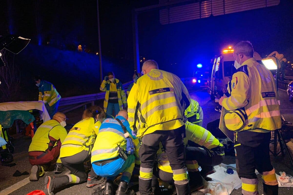 Muy grave un motorista tras sufrir un accidente en la M-40