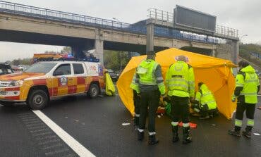 Herido grave un motorista de 31 años al sufrir una caída en la A-2