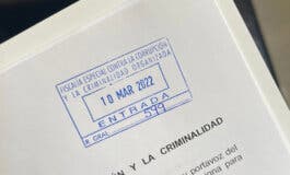 Los contratos millonarios relacionados con ministros del PSOE que Ayuso ha denunciado ante la Fiscalía 