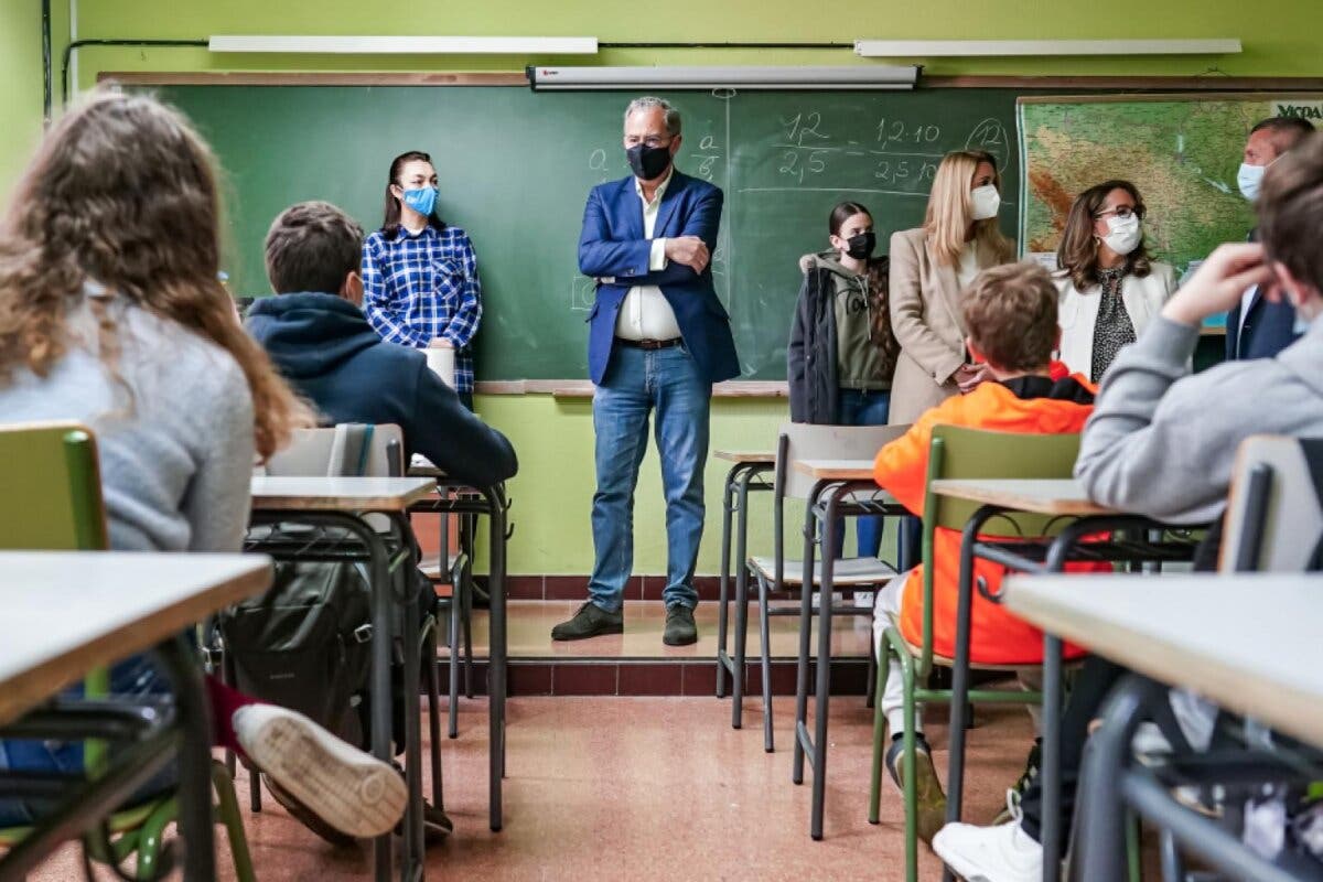 Madrid ya ha escolarizado a 68 refugiados ucranianos en 13 municipios de la región