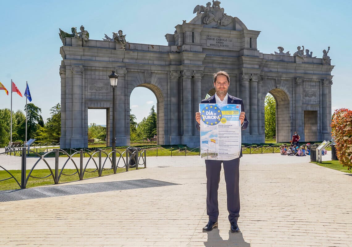 Torrejón de Ardoz celebra el Día de Europa homenajeando a las víctimas de Ucrania