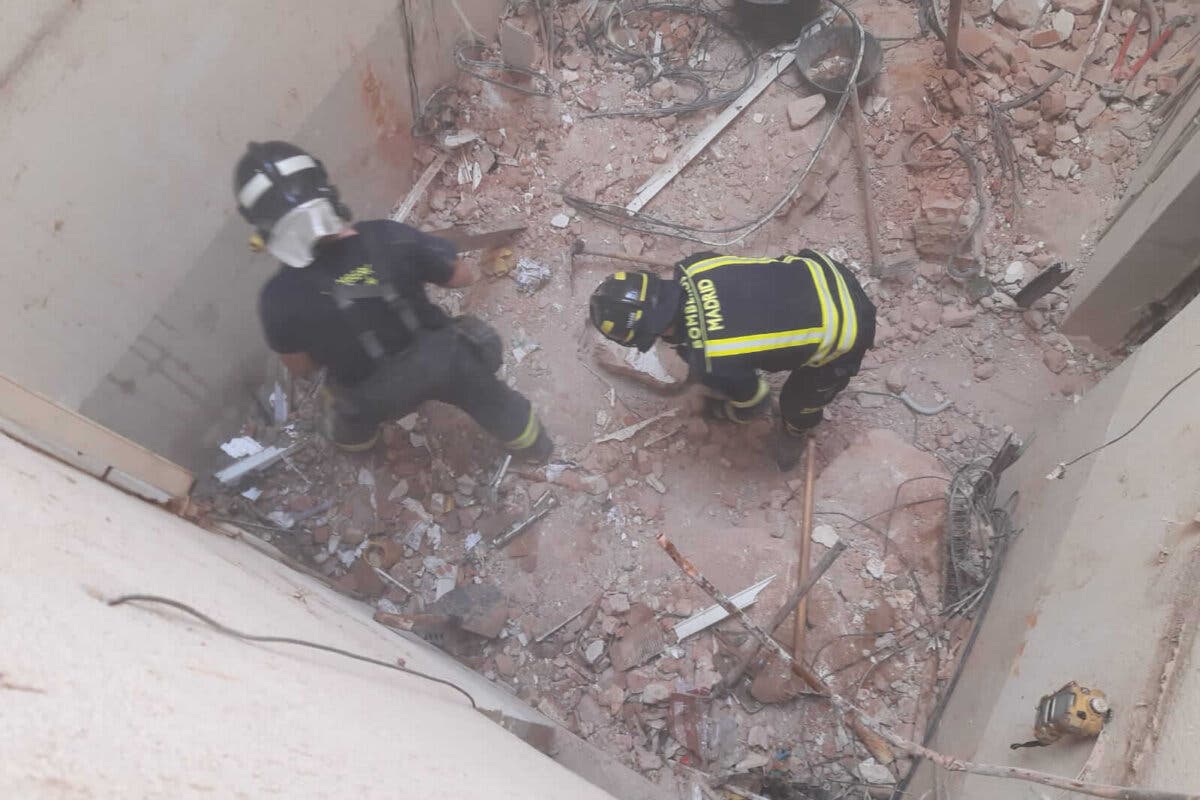 El edificio afectado por la explosión en Madrid, en «serio riesgo de derrumbe»