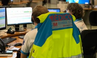 Herido grave un motorista al caer por un terraplén en la M-305