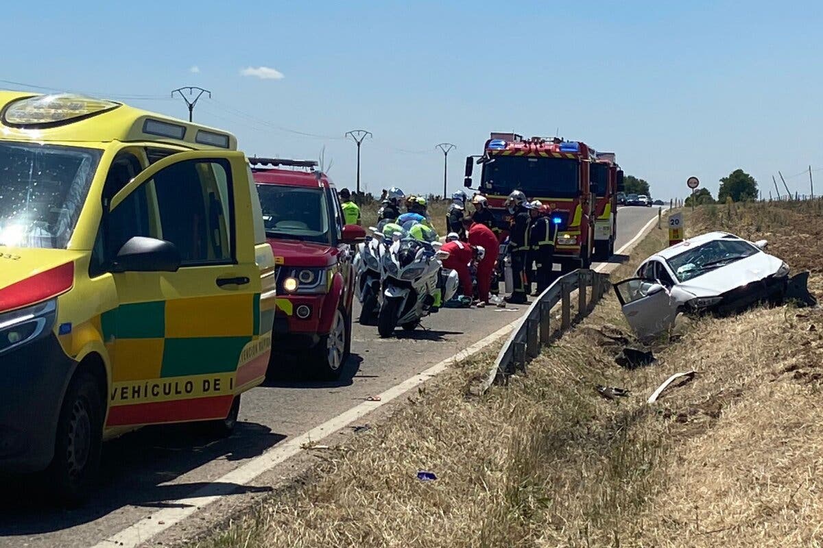 Dos heridos tras chocar su coche contra un terraplén en Fresno de Torote 