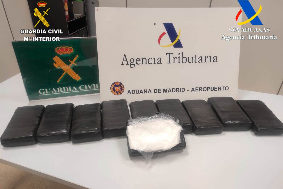 Detenida una pasajera mexicana en Barajas con casi 12 kilos de cocaína en su maleta 