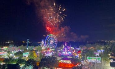 Espectaculares imágenes de los fuegos artificiales de Torrejón de Ardoz en las Fiestas Populares