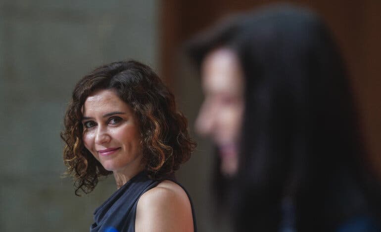 El Supremo admite el recurso de Ayuso contra el currículo de Bachillerato del Gobierno