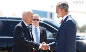 Joe Biden, recibido por el rey en Torrejón de Ardoz