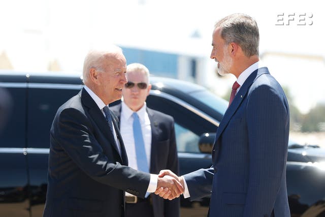 Joe Biden, recibido por el rey en Torrejón de Ardoz