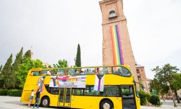 Los colores LGTBI ya lucen en Alcalá de Henares