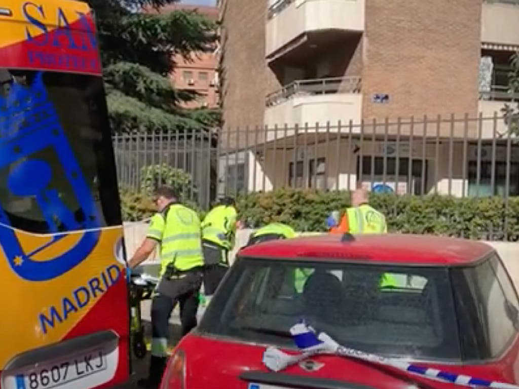 Herido grave un hombre tras ser atropellado por un coche en Madrid