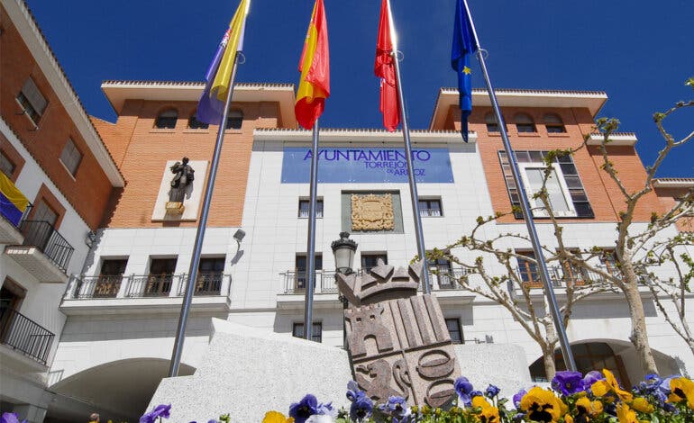 El Pleno de Torrejón insta a Sanidad a que reabra las Urgencias de Veredillas