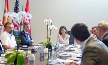 Ayuso presenta en Miami las ventajas de Madrid como puerta de entrada al mercado europeo