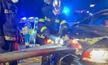 Muere un conductor de 34 años en la M-608 tras quedar atravesado por el guardarraíl