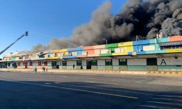Mercamadrid reabrirá con normalidad el martes pese al incendio de una nave de frutas