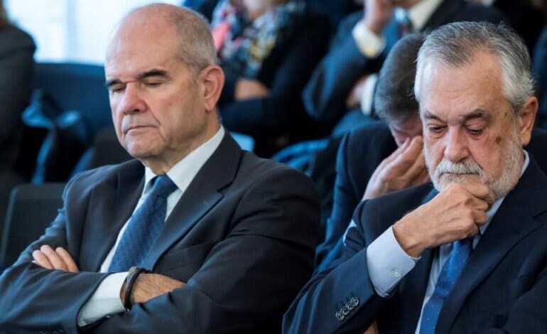 El Supremo confirma la condena al socialista Chaves y prisión para el socialista Griñán 