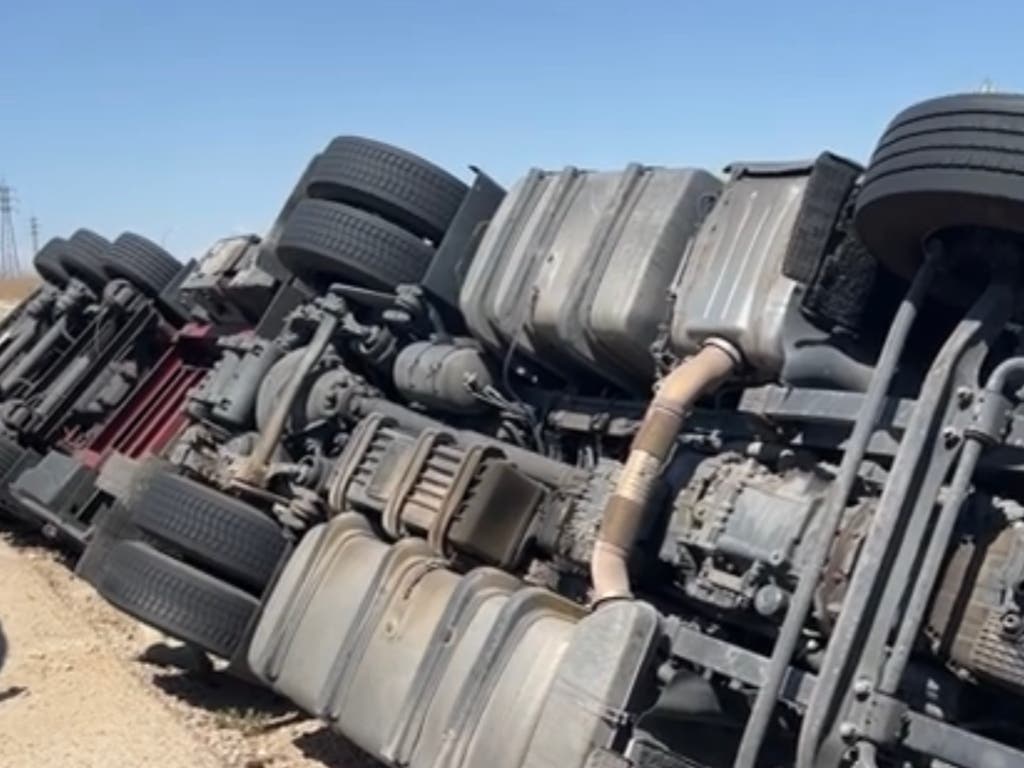 Muere un camionero tras salirse de la carretera M-404