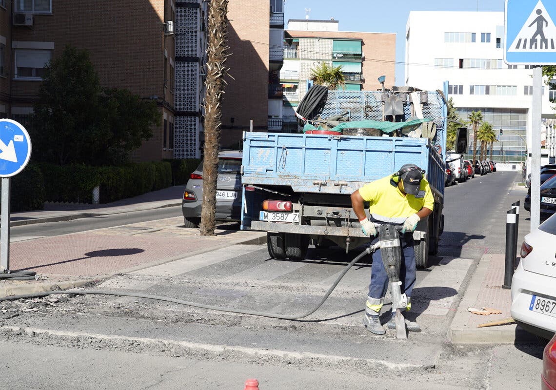 Torrejón de Ardoz suaviza las rampas de pasos de peatones elevados a petición de los vecinos