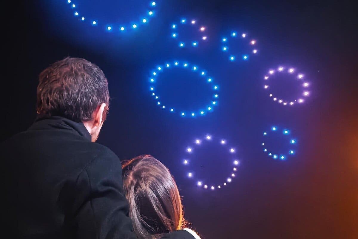 Un espectáculo con 80 drones iluminará el cielo de Torrejón de Ardoz este sábado 