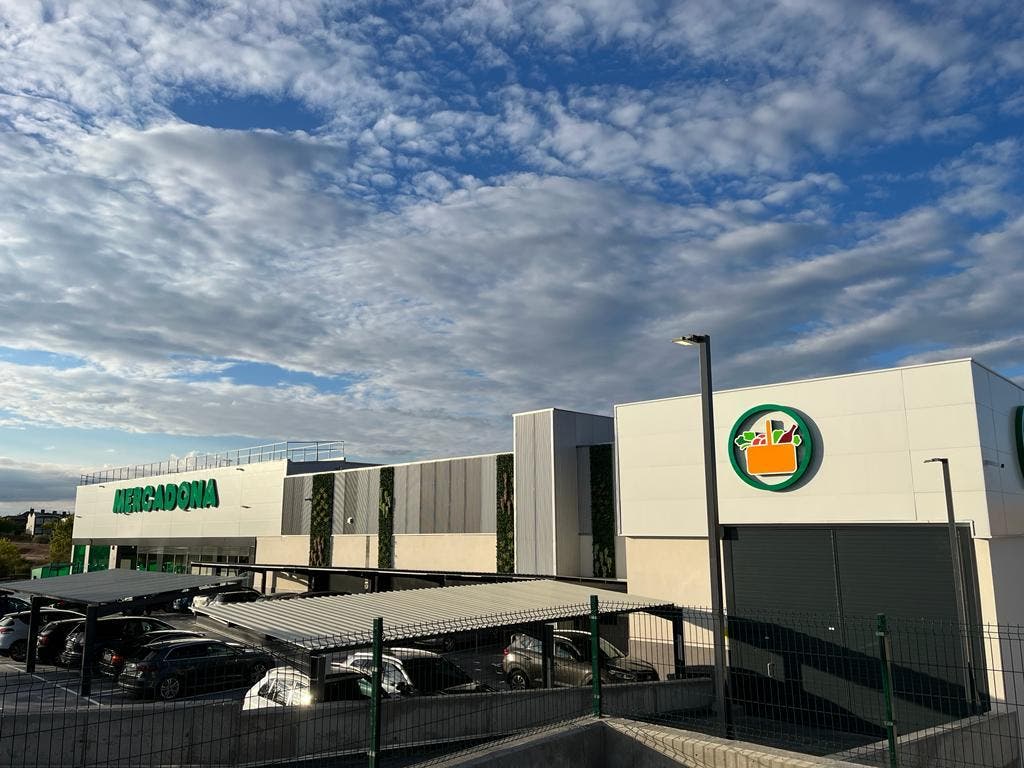 Mercadona abre un nuevo supermercado eficiente en Paracuellos de Jarama 