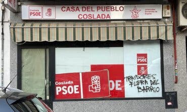 Realizan una pintada en la sede del PSOE de Coslada: «Traidores, fuera del barrio»