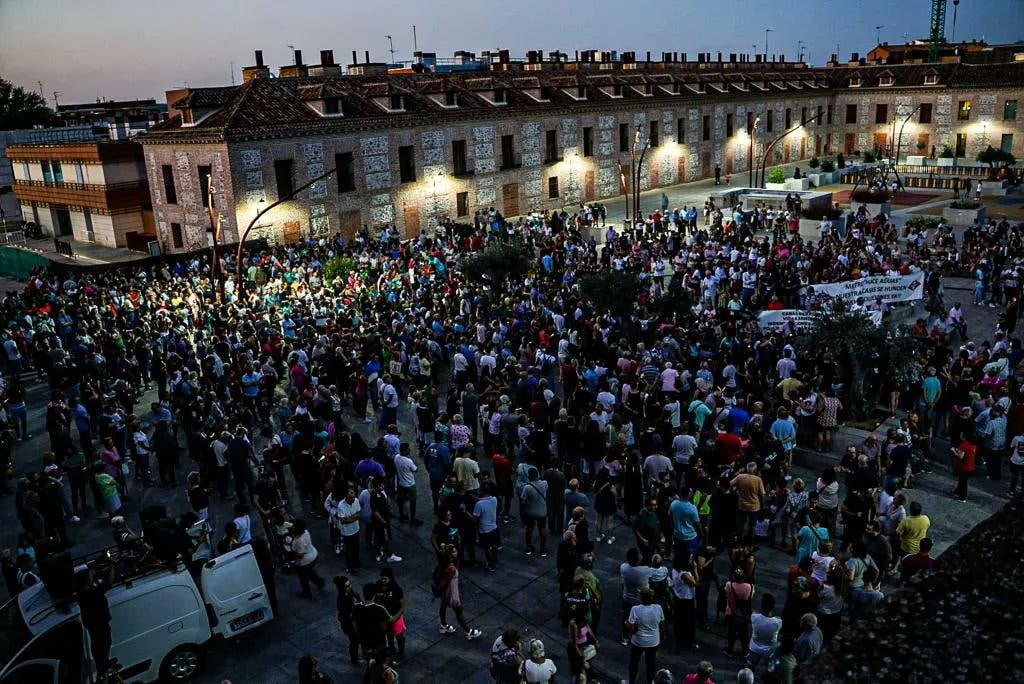 Metro San Fernando: Miles de personas se manifiestan en apoyo a los afectados