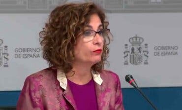 El Gobierno anuncia un nuevo impuesto para 23.000 ricos y una reducción del IRPF a las rentas bajas