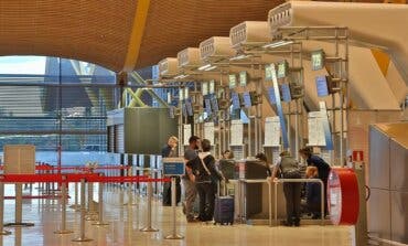 Sanidad rebaja los controles covid en puertos y aeropuertos españoles 