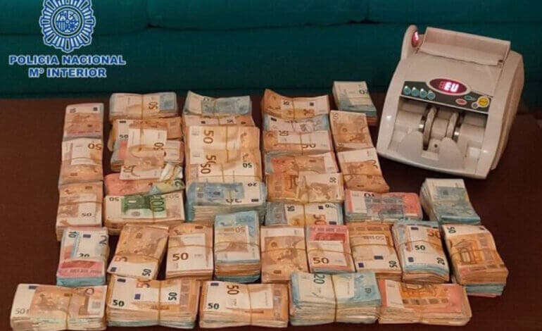 Detenidos tres colombianos en Torrejón de Ardoz por vender droga en su bar
