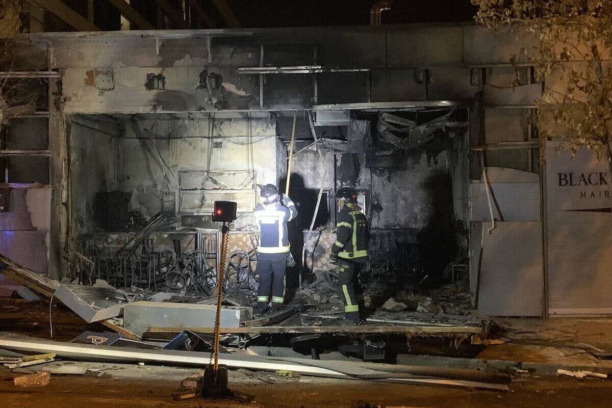 Detenidos dos jóvenes heridos graves tras una explosión en un bar de Carabanchel