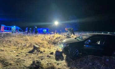 Heridos graves dos hombres tras sufrir un accidente y dar varias vueltas de campana en Colmenar Viejo