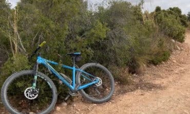 Muere un ciclista atropellado en Aranjuez y otro tras sufrir una caída en Perales de Tajuña