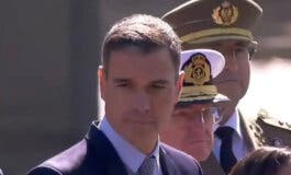 El monumental abucheo a Sánchez al final del desfile de la Fiesta Nacional en Madrid