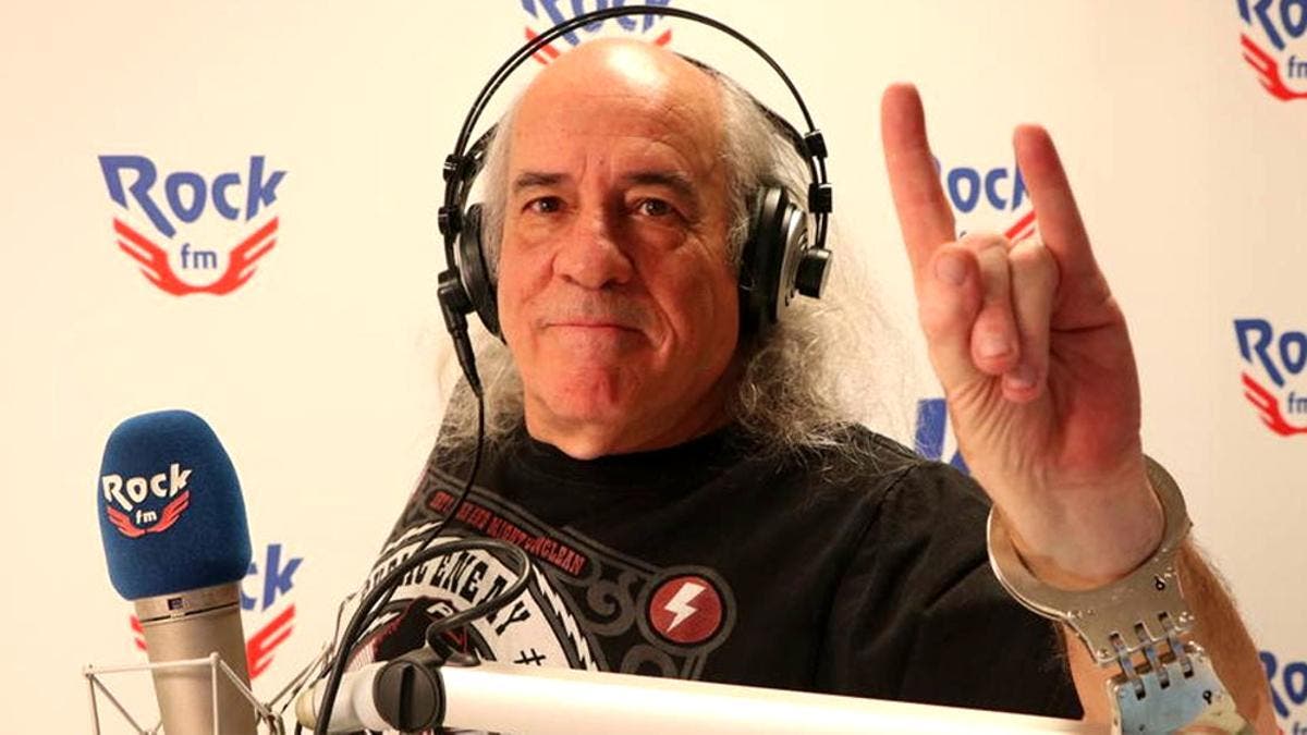 El Pirata, el mítico locutor de Rock FM, se recupera tras sufrir un infarto en directo 