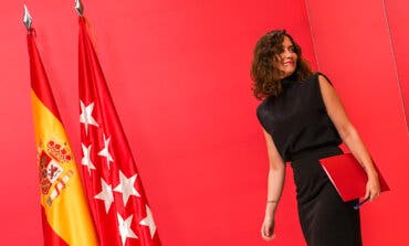 Ayuso anuncia que hará fijos a todos los sanitarios eventuales de la Comunidad de Madrid
