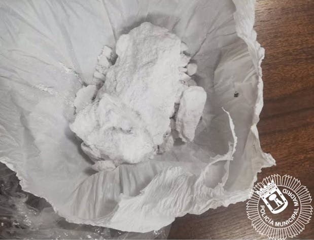 Encuentran 5 kilos de cocaína en un paquete que nadie recogió durante dos años en Madrid 
