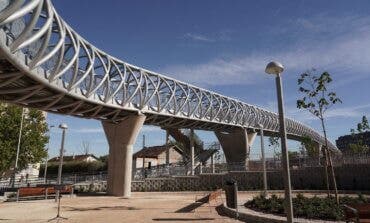 Madrid estrena una nueva y enorme pasarela peatonal que conectará dos barrios en Villaverde