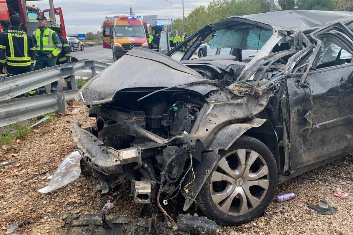 Herida grave una conductora tras sufrir un accidente cerca de la Gavia