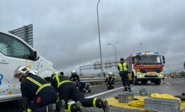 Muere una joven atropellada al bajarse del coche tras sufrir un accidente en la M-40