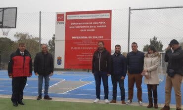 La Comunidad de Madrid construye una pista multideportiva en Torres de la Alameda