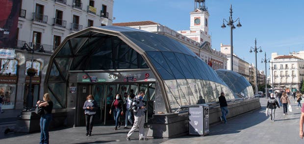 La estación de Metro y Cercanías de Sol vuelve a cerrar este sábado por la tarde en este tramo