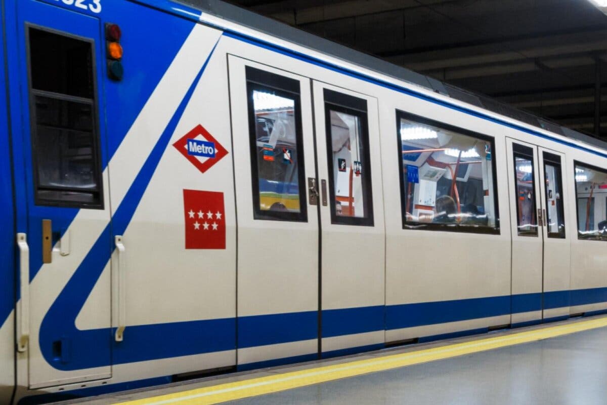 Detenido un hombre por realizar tocamientos a una menor en el Metro de Madrid