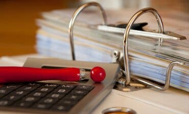 Cerca de 250.000 funcionarios de la Comunidad de Madrid cobrarán una segunda paga extra esta Navidad 