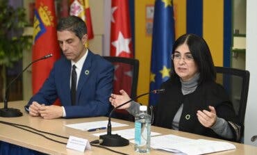 La ministra de Sanidad presenta en Alcalá de Henares un plan nacional contra la obesidad infantil