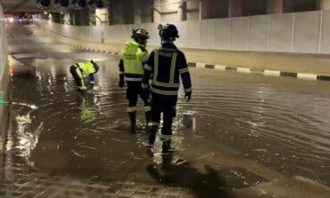 Una tromba de agua provoca cortes de carreteras, líneas de Metro y Cercanías en Madrid
