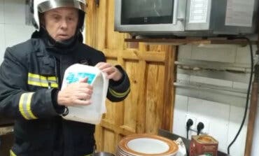 Tres trabajadores quemados en un accidente laboral en un restaurante de Torrejón de Ardoz