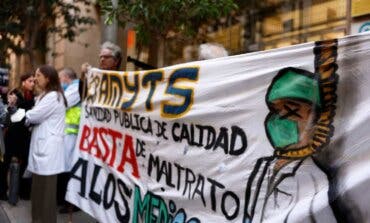 Los médicos y pediatras de Atención Primaria afrontan la cuarta semana de huelga en Madrid