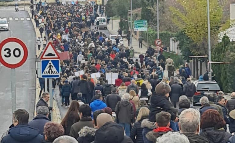 Los vecinos de Rivas se echaron a la calle contra el nuevo carril bici 